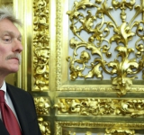 Песков: Русия ще продължи да увеличава натиска върху Украйна
